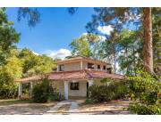 VENDO QUINTA EN CAACUPE CON 3 DORMITORIOS EN SUITE