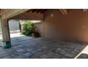 VENDO COMODA CASA EN MARIANO ROQUE ALONSOI