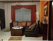 Vendo hermosa casa sobre asfalto en Lambaré