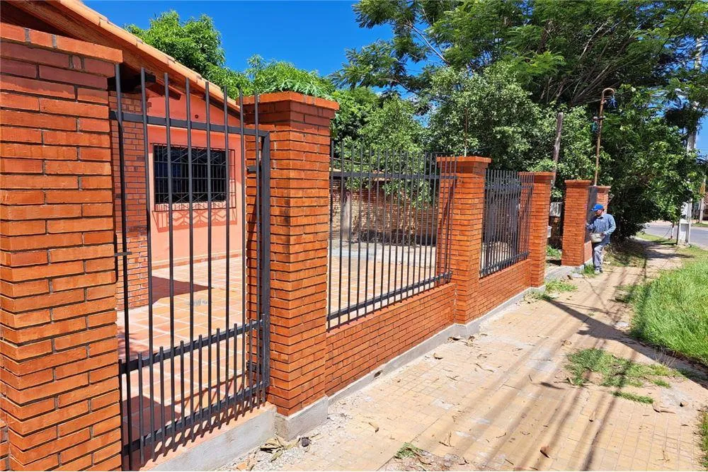Casa - Alquiler - Paraguay Asunción Zeballos Cué — foto 2