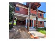 VENDO CASA EN VILLA ELISA