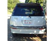 VENDO TOYOTA RAUM AÑO 2000