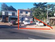 VENDO TERRENO CON CONSTRUCCION SOBRE ACCESO SUR ÑEMBY