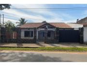 ALQUILO CASA EN SAN LORENZO SOBRE ASFALTO