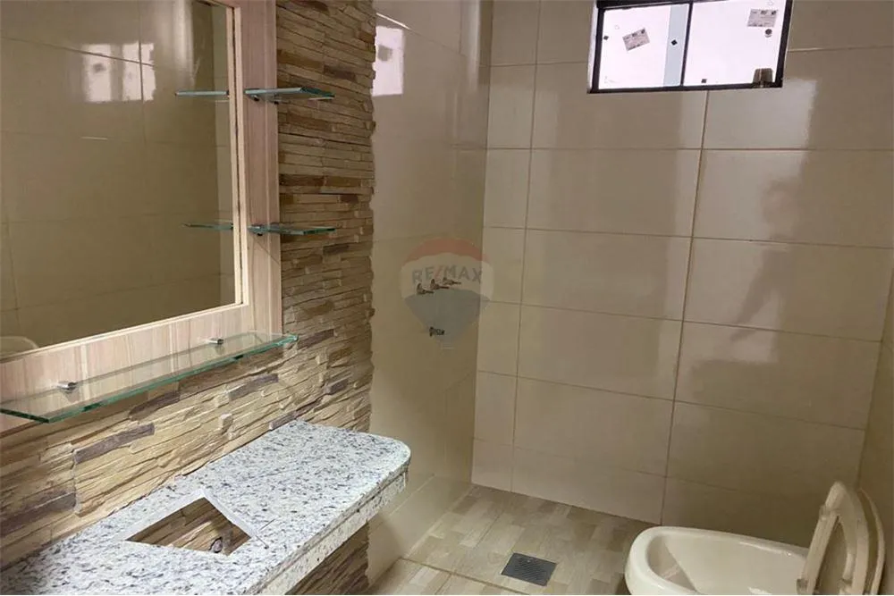 ALQUILO CASA EN SAN LORENZO SOBRE ASFALTO — foto 3