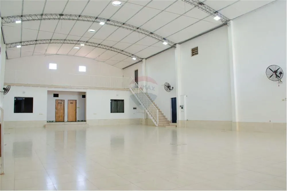 ALQUILO DEPOSITO CON SHOW ROOM EN SAN LORENZO — photo 2