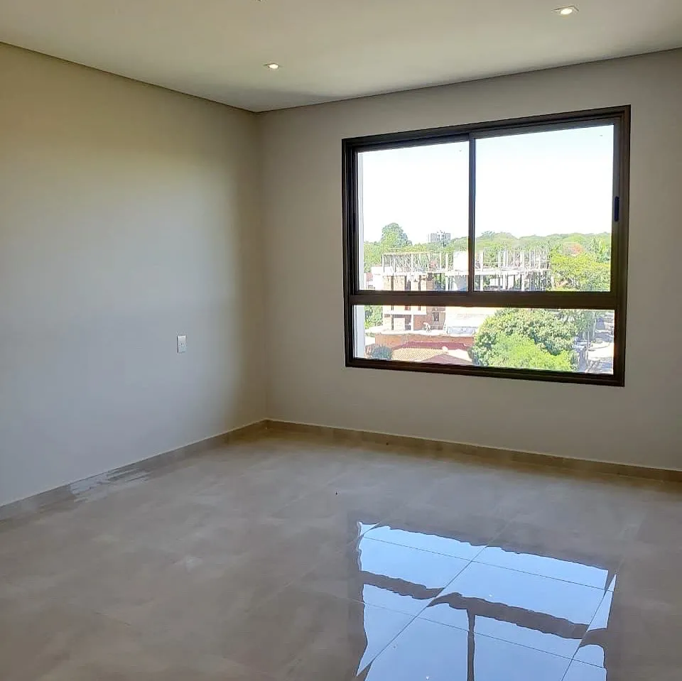 Alquilo o vendo departamento de 2 dormitorios en carmelitas Asunción — foto 3