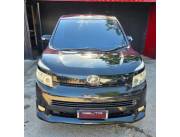 Toyota new Voxy año 2008