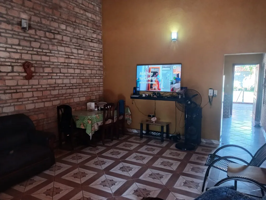 Vendo casa en San Lorenzo barrio Espíritu Santo!! — foto 2