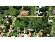 Terreno de 6738m2 en esquina Isla Aranda Limpio