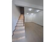 ALQUILO LINDO DÚPLEX EN CONDOMINIO EN LAMBARÉ DE DOS DORMIT.
