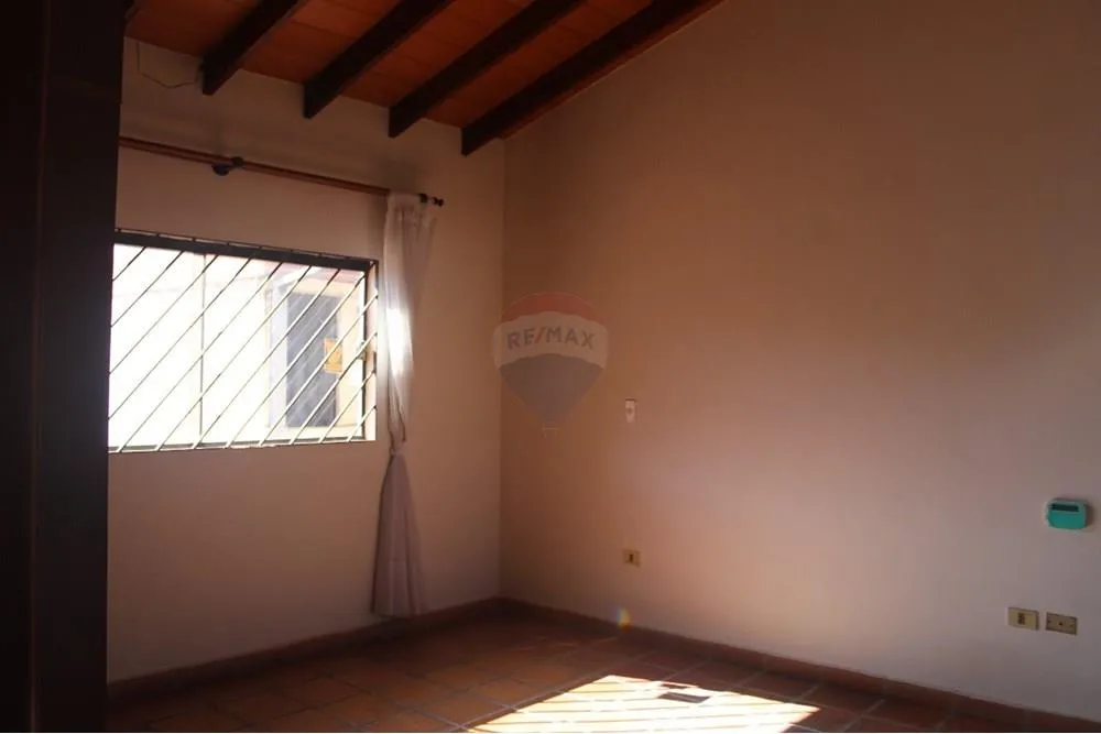 En Venta Casa en San Lorenzo, Villa Amelia — foto 3