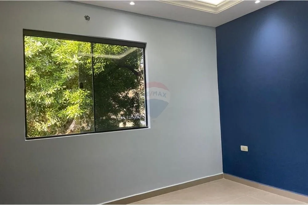 VENDO DUPLEX A ESTRENAR EN LAMBARE ZONA COLEGIO SEK — фото 3