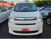 Toyota new Noah año 2008