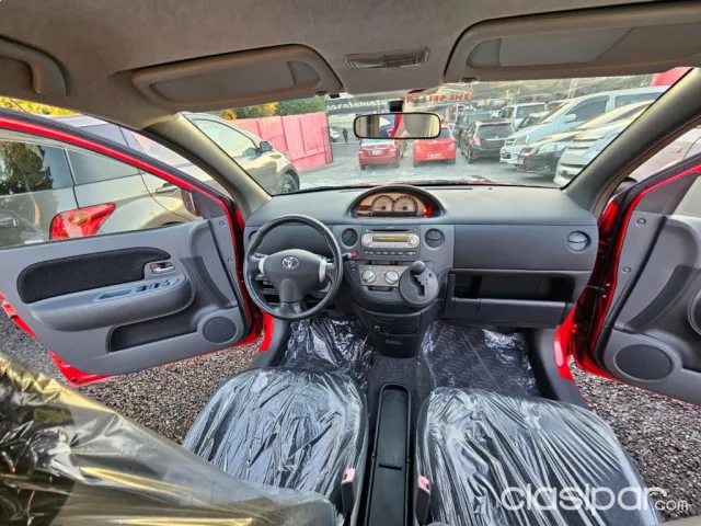 Toyota Sienta 2012 — foto 5