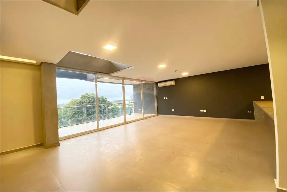 Departamento en Venta - Tipo Dúplex de 3 Dorm. — photo 3