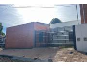 VENDO CHALET A ESTRENAR EN LAMBARE ZONA SUPERSEIS