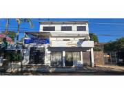 VENDO CASA CON SALON COMERCIAL SOBRE CACIQUE LAMBARE
