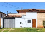 VENDO DUPLEX CON PISCINA EN MBUCURUYA