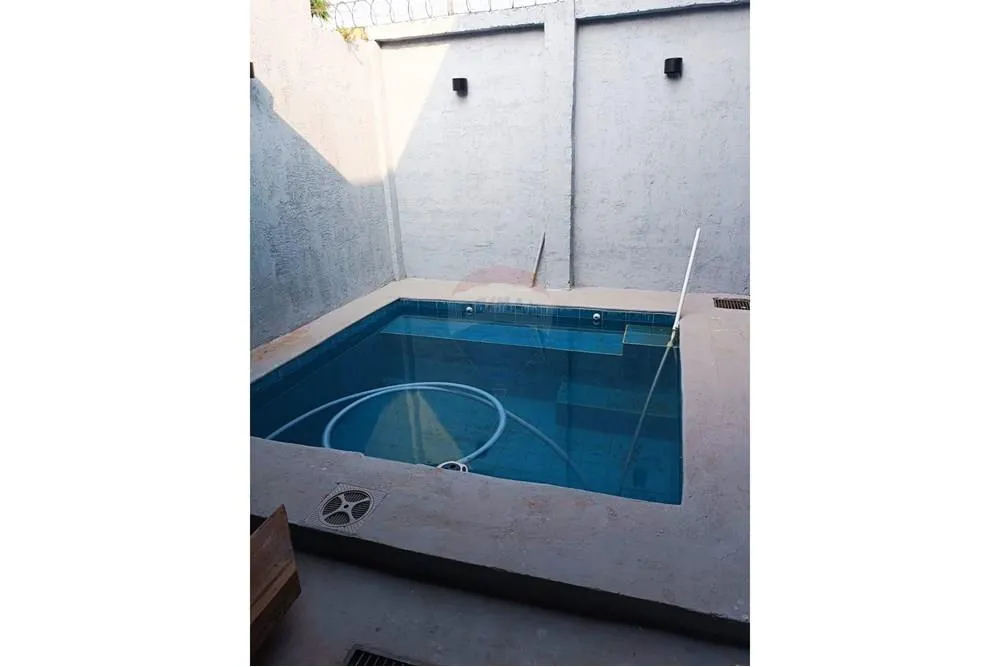 VENDO DUPLEX CON PISCINA EN MBUCURUYA — foto 2