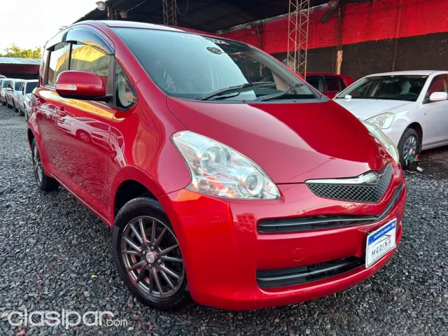 Toyota Ractis 2010 - foto 2