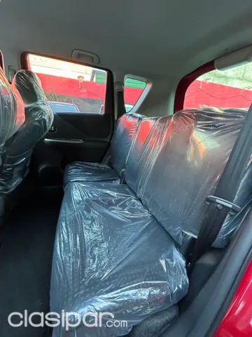 Toyota Ractis 2010 — foto 4