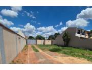 ALQUILO CASA CON PISCINA EN SAN LORENZO COD 5321 P