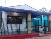 Hermosa Casa en el Barrio Divino Niño Jesús (Yaguarón)