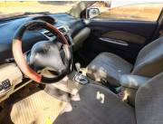 VENDO IMPECABLE TOYOTA BELTA AÑO 2006
