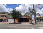 VENDO TERRENO EN LOS LAURELES EN ESQUINA