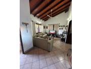 Vendo Casa en Luque de una sola planta