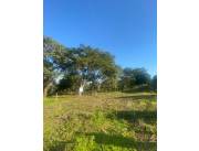 EN VENTA AMPLIO TERRENO EN YPANE