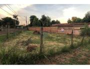 Terreno en esquina sobre asfalto en Capiatá