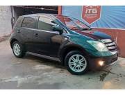Toyota ist 2004 recién importado con Financiación de 27 millones