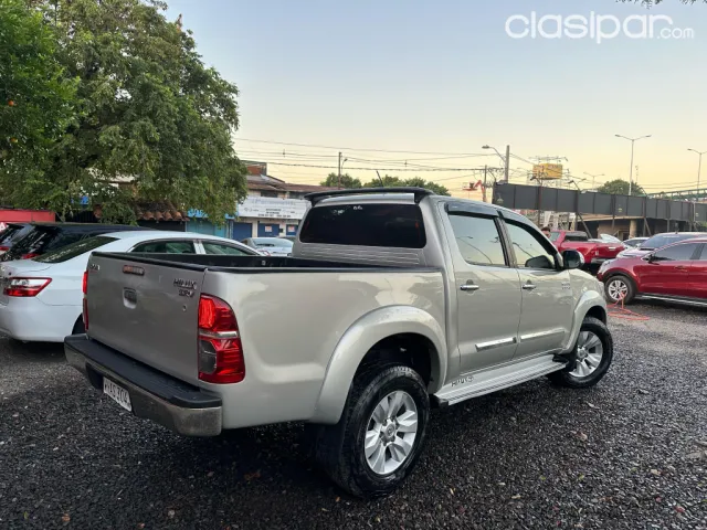 Toyota Hilux 2015 — foto 6