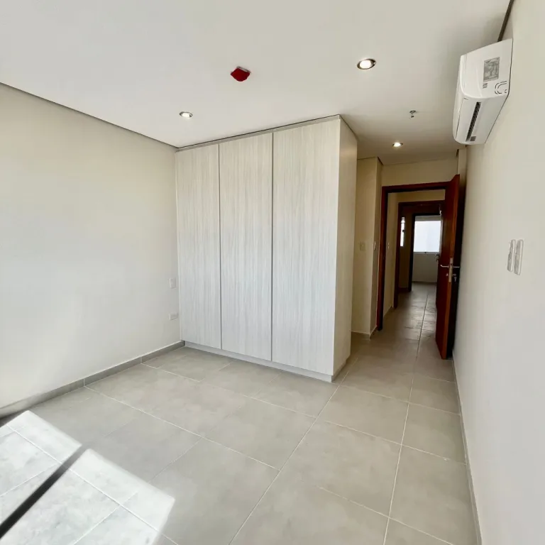 En alquiler hermoso departamento — foto 2