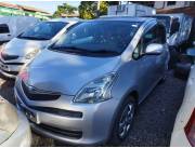 Toyota ractis año 2007