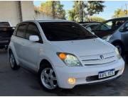 VENDO TOYOTA IST AÑO 2003