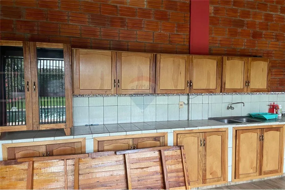 ALQUILO CASA CON PISCINA EN MARIANO — foto 2