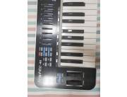 VENDO CONTROLADOR MIDI SAMSON GRAPHITE 49 – EXCELENTE ESTADO