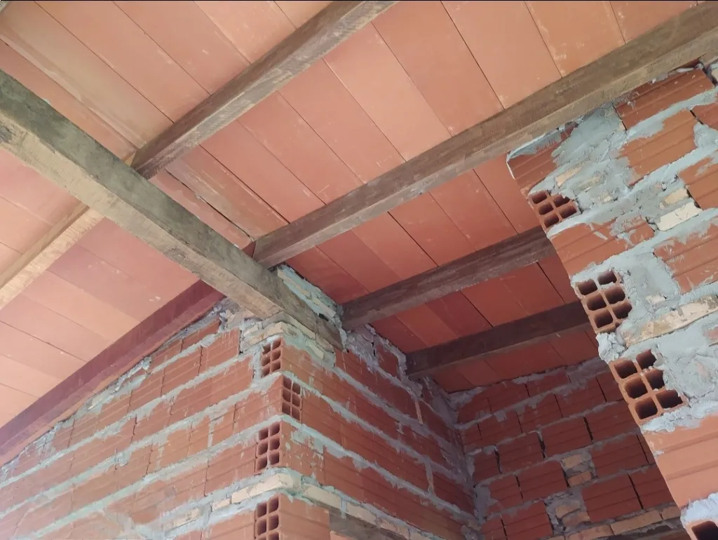 Vendo terreno con casa en construccion, Zona San Luis — foto 3