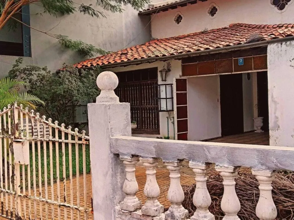 Vivienda a refaccionar o demoler, ubicada en el eje corporativo — фото 3