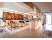 Residencia de lujo en Asunción amoblada, confort y ubicación En Venta