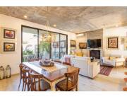 Duplex de 3 dormitorios en suite , Barrio Mburucuya En Venta