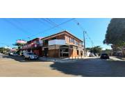 ALQUILO HERMOSO SALON COMERCIAL EN LUQUE A ESTRENAR