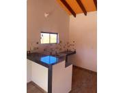 VENDO HERMOSA CASA A ESTRENAR EN LUQUE