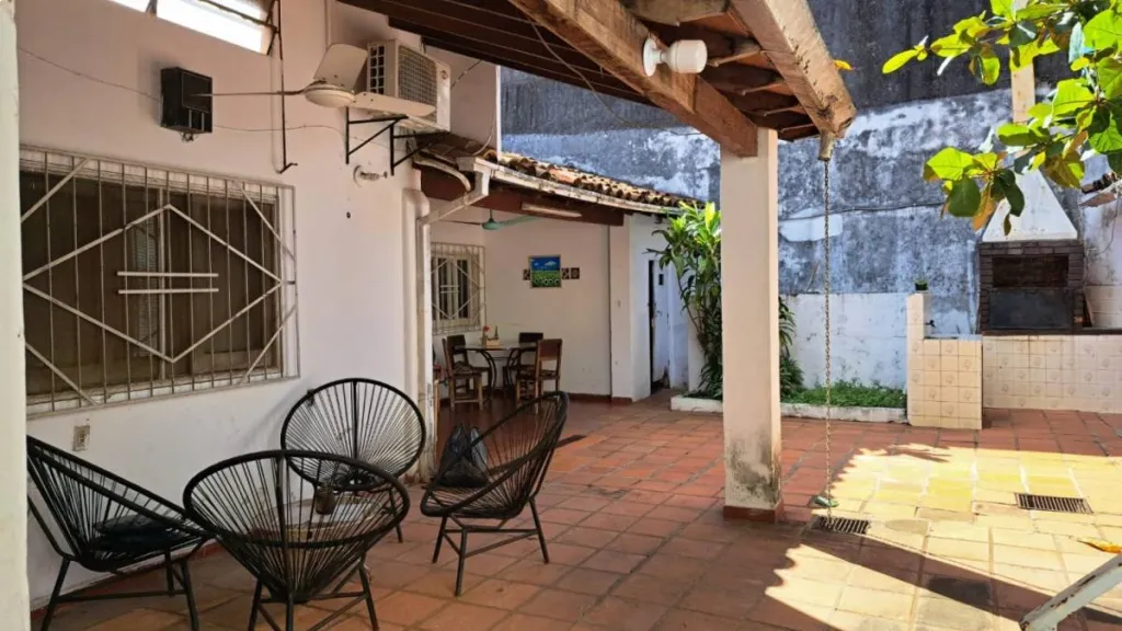 VENTA DE TERRENO CON CONSTRUCCION A REFACCIONAR O DEMOLER EN BARRIO SAN VICENTE — фото 2