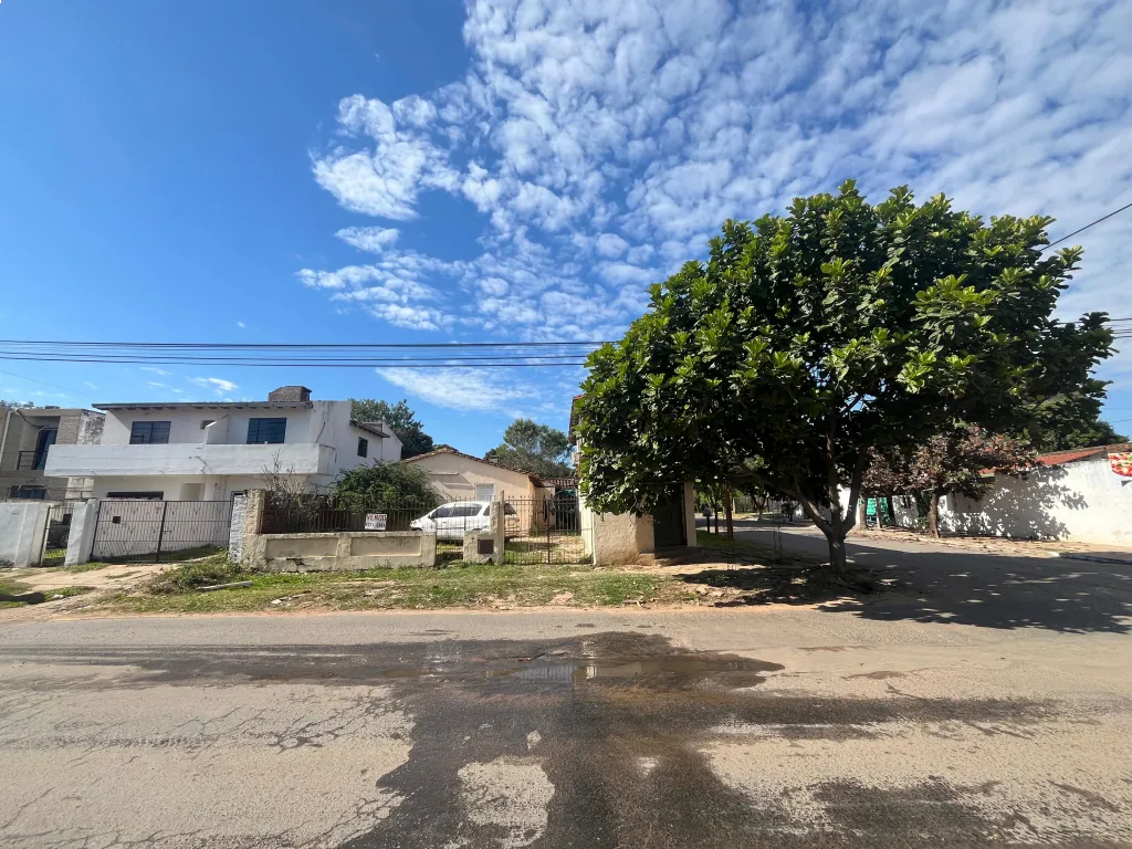 Oportunidad única, ideal para vivienda familiar, negocio o desarrollo inmobiliario — foto 3