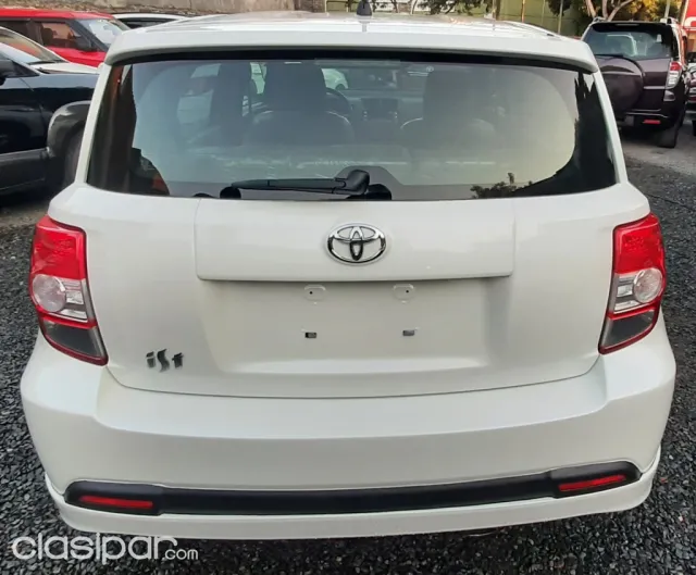 Toyota New Ist 2008 - foto 8