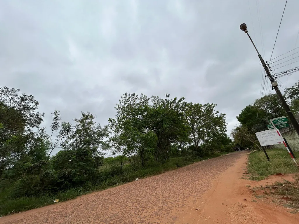 📢 ¡Gran oportunidad de alquiler de terreno en San Lorenzo! 📢 Amplio terreno — foto 2